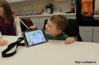 Дети с аутизмом не «ленятся» говорить